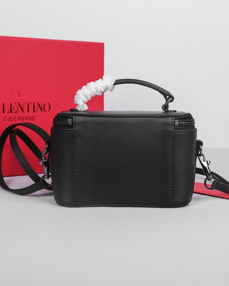 Va1e*ntin0 top handle bag